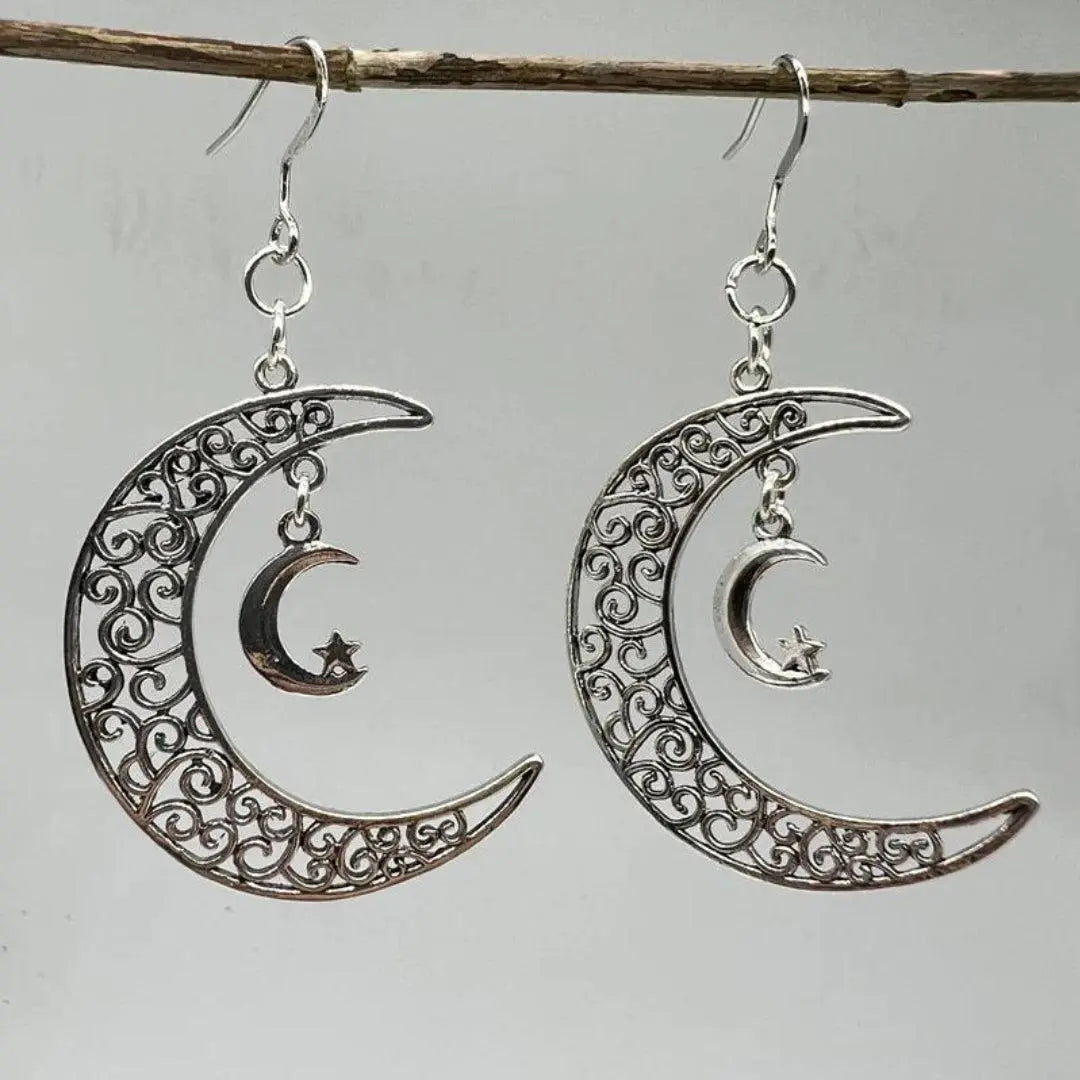 Moon Earrings in Silver