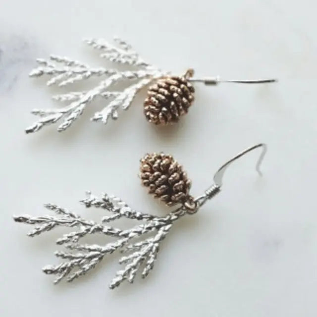 Vintage Nature Earrings in Silver