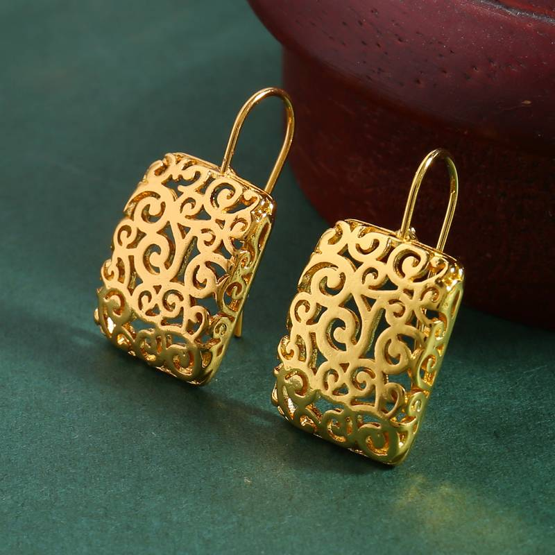 Golden Square Earrings