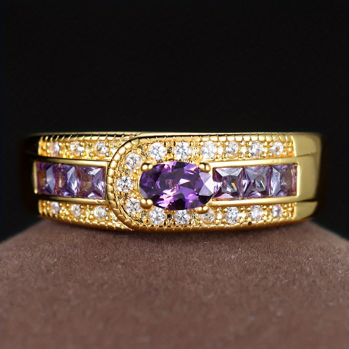 Vintage gold ring with zirconia and purple stones