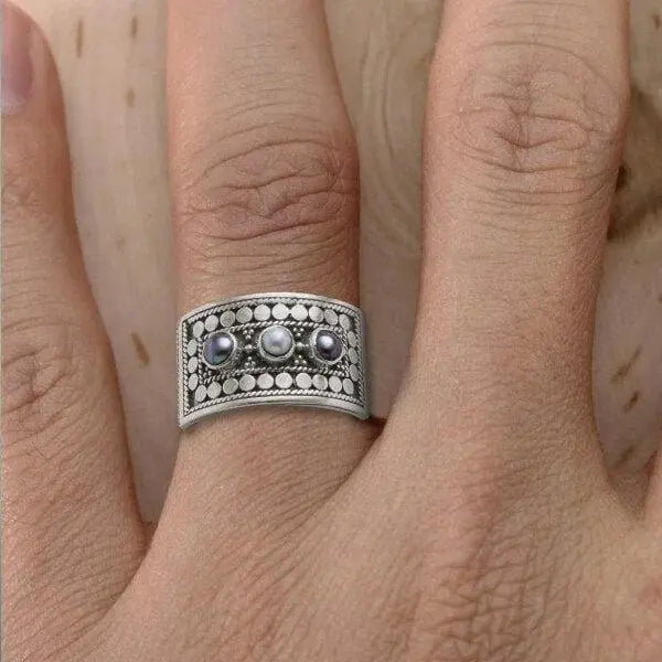 Geometric Ring with Carved Pearl and Three Stones