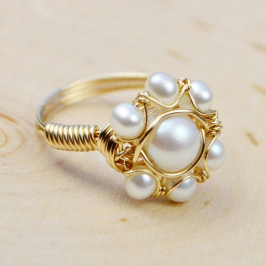 Vintage Gold Ring with Pearl Flower