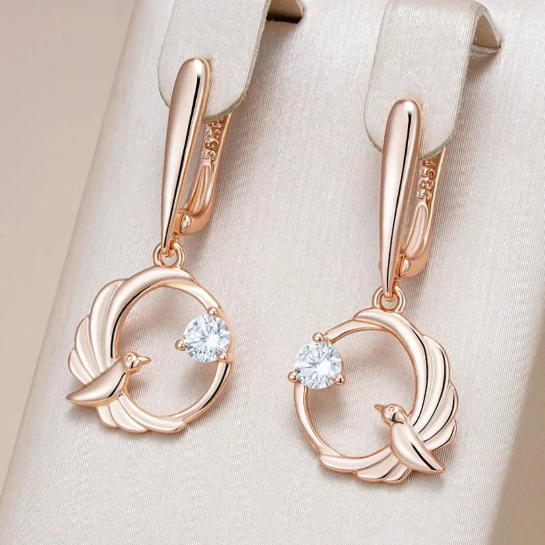 Elegant gold-plated shiny bird earrings