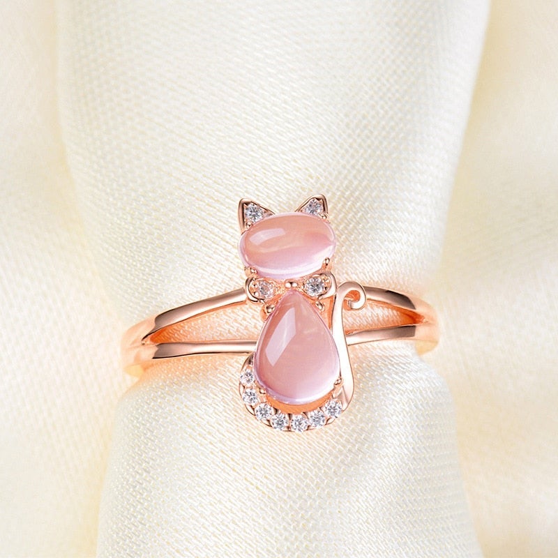Cat ring in rose gold