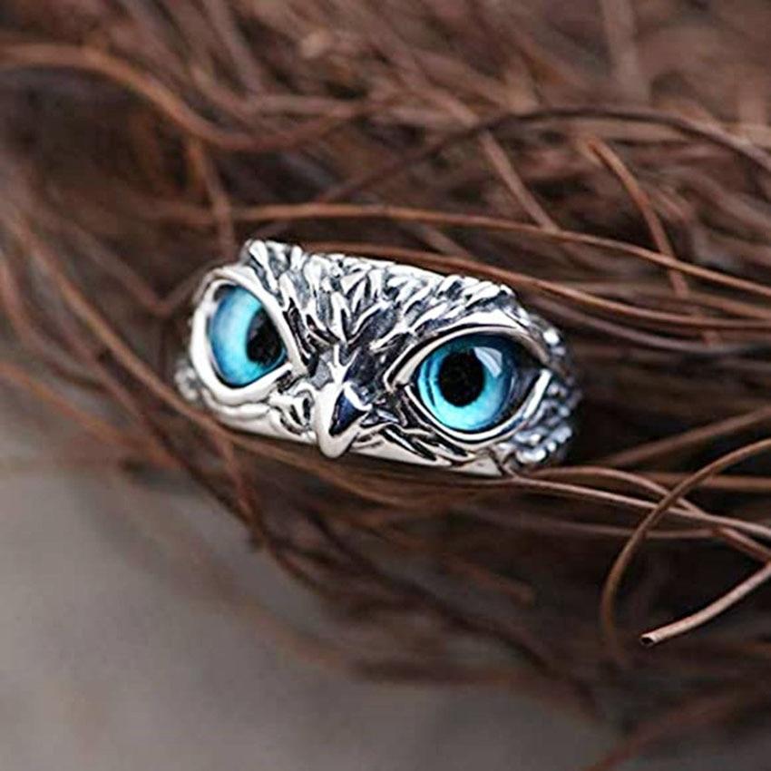 Lucky Owl Adjustable Ring Made of Silver and Opal