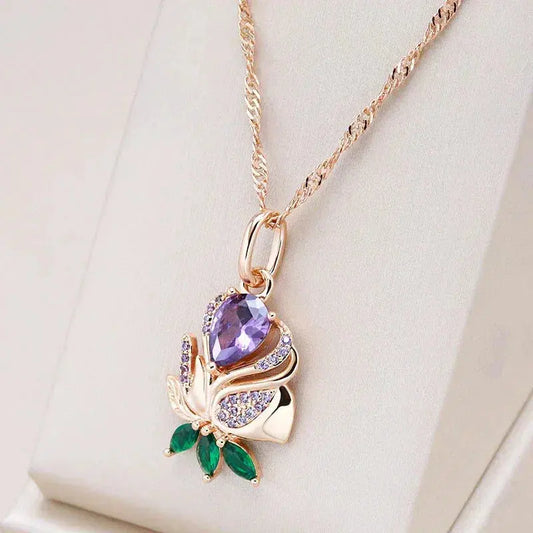 Elegant Lilac Rose Necklace in Gold