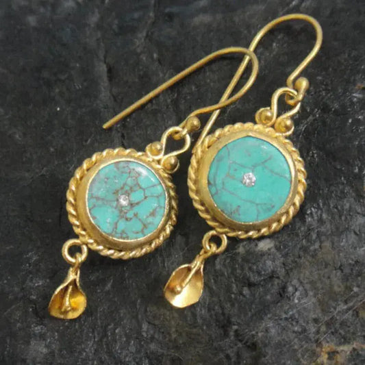 Vintage gold earrings with turquoise stone