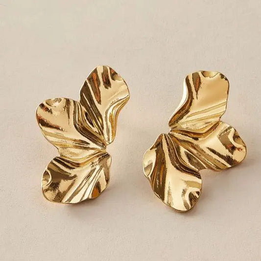 Golden irregular vintage earrings