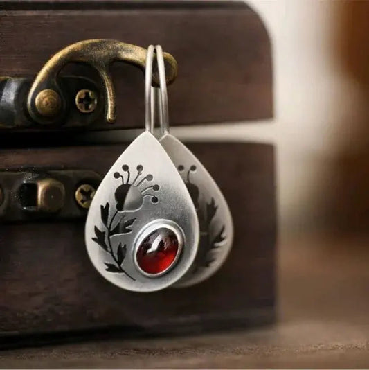 Vintage-style Red Crystal Drop Earrings