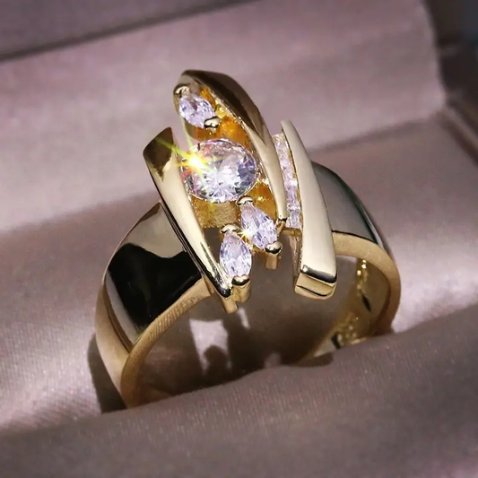 Vintage Gold Zirconia Ring