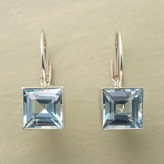 Vintage earrings made of blue cubic glass