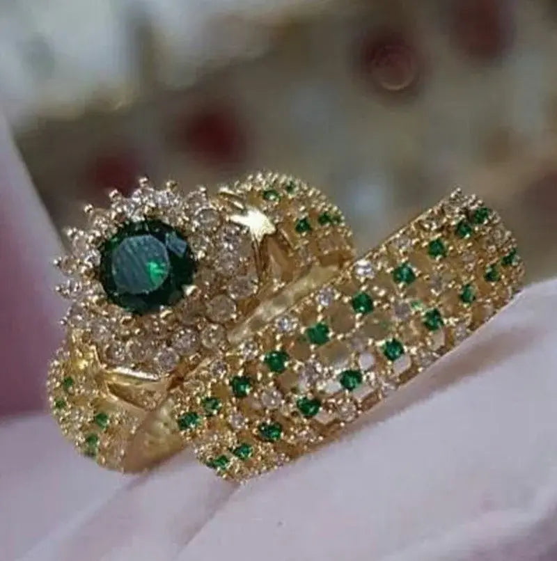 Green Zirconia Ring in Vintage Style
