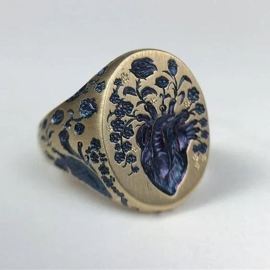 Vintage Gold ring with blue floral seal