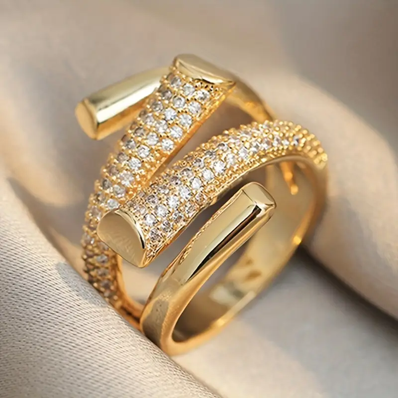 Brilliant Gold Ring